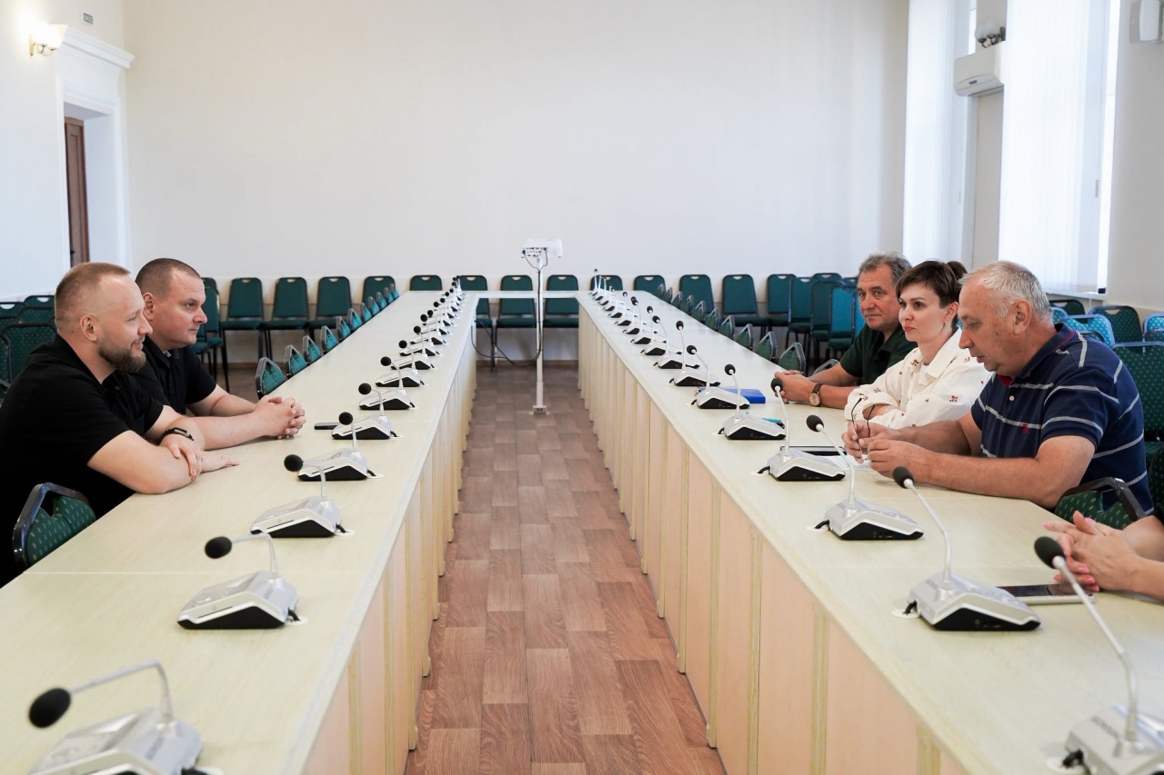 Докладнiше